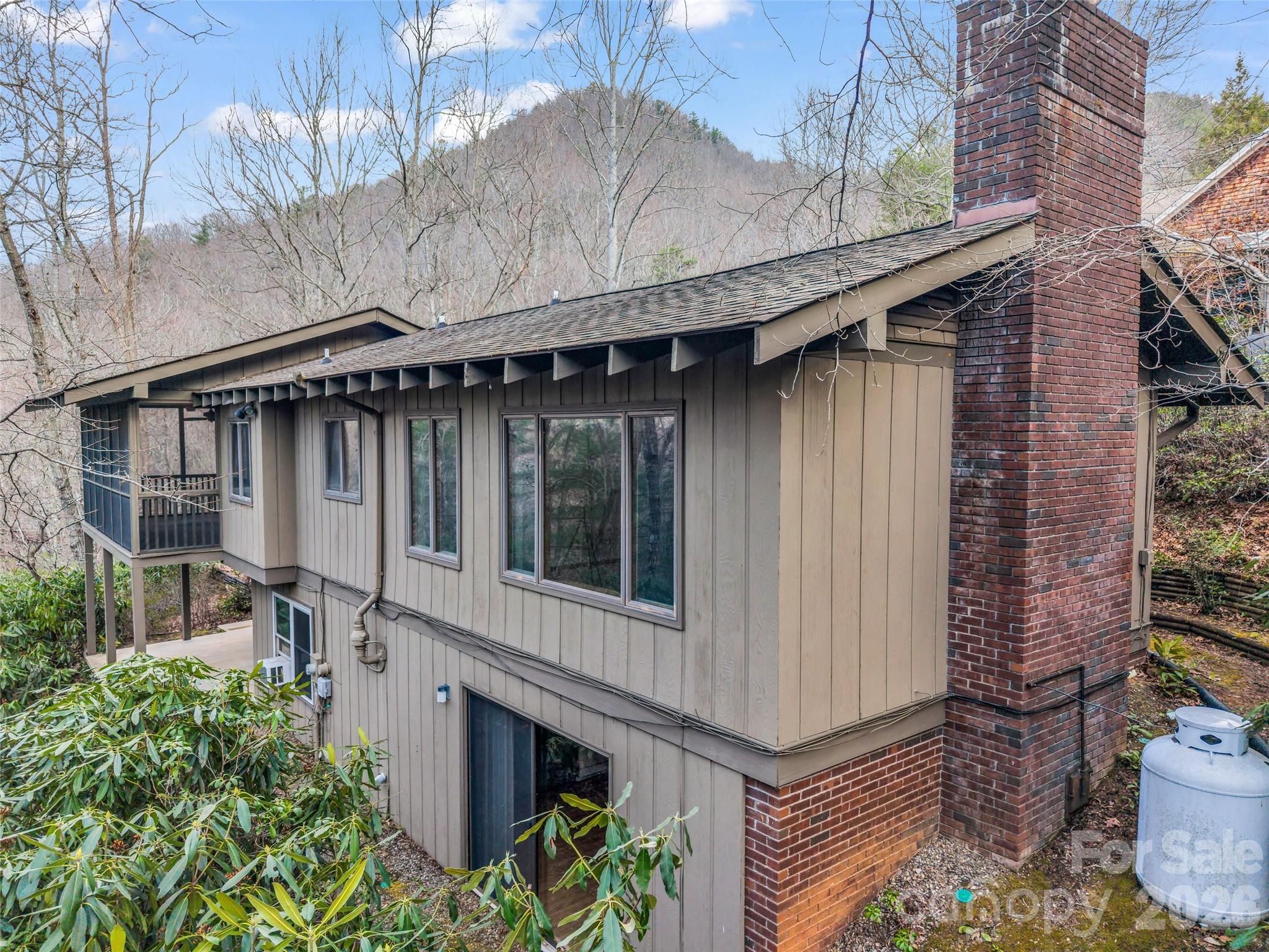 417 Ivy Road Black Mountain, NC 28711 - Photo 7 of 42