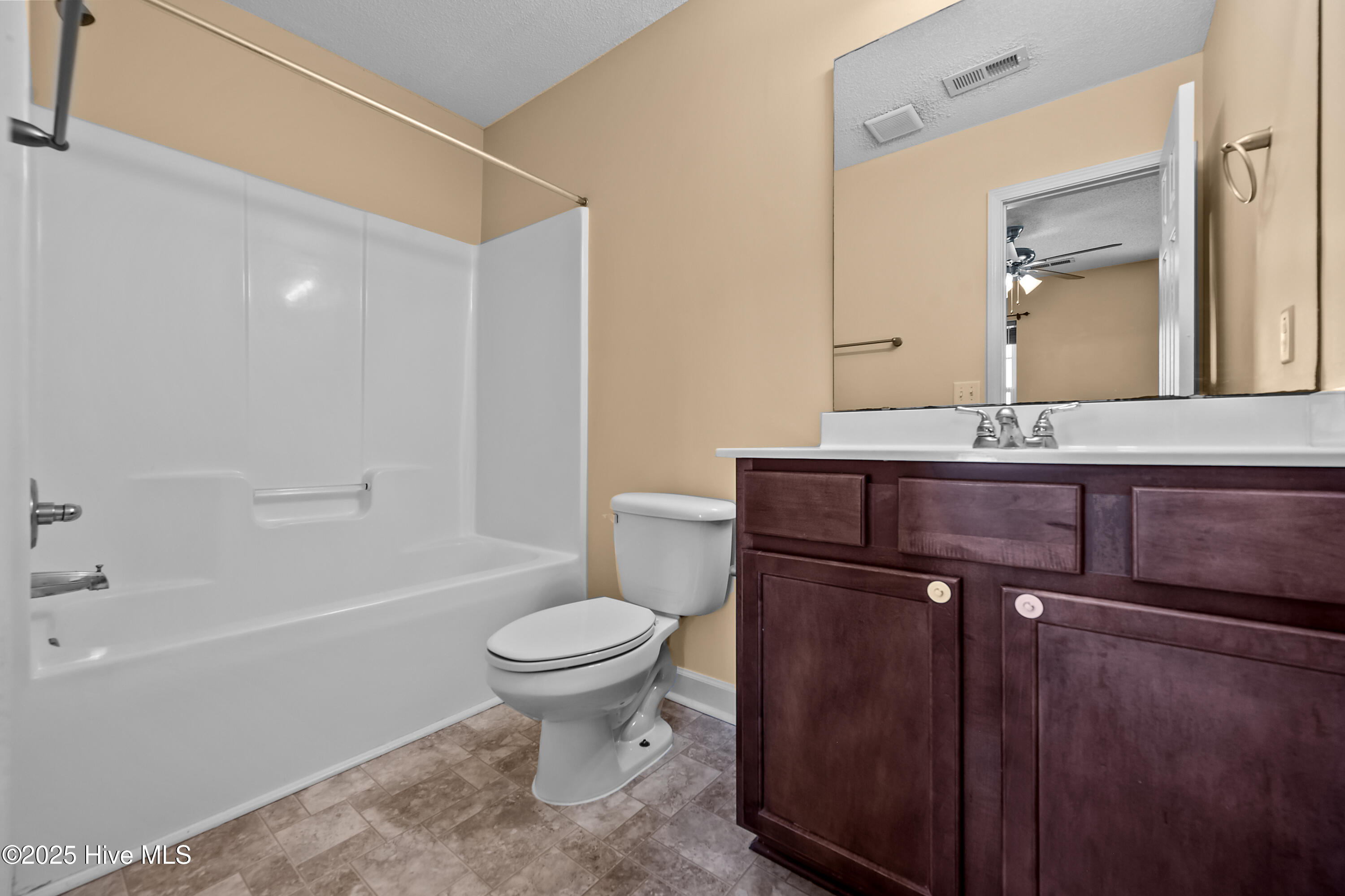 308 Burley Drive, Unit 11 Hubert, NC 28539 - Photo 17 of 23 20-print-_RAD4964