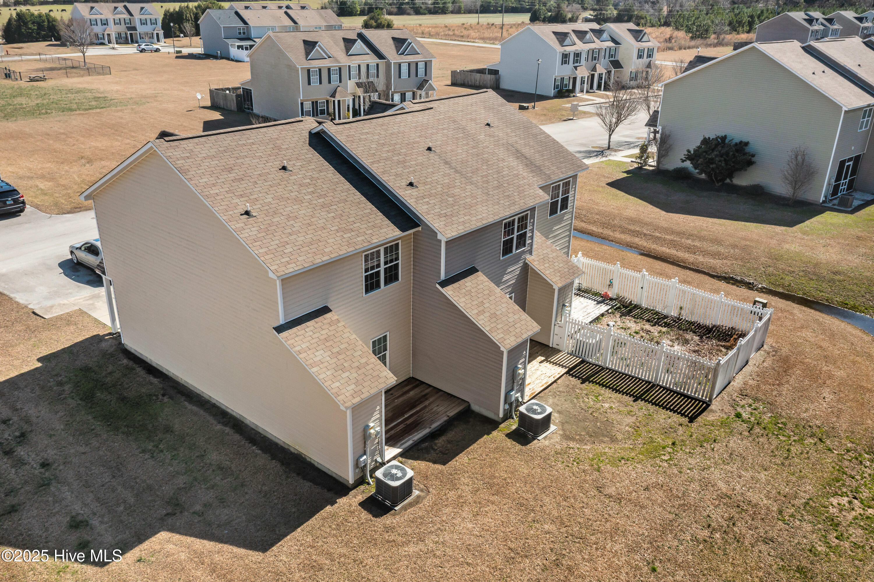 308 Burley Drive, Unit 11 Hubert, NC 28539 - Photo 20 of 23 43-print-16