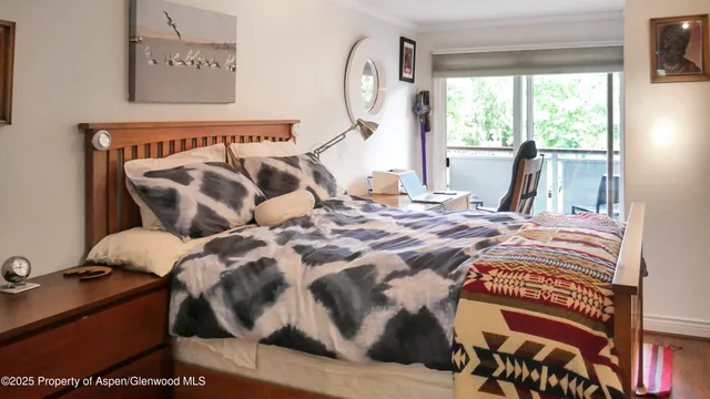 $6,000 | 100 East Dean Street, Unit 2C, Aspen, CO 81611