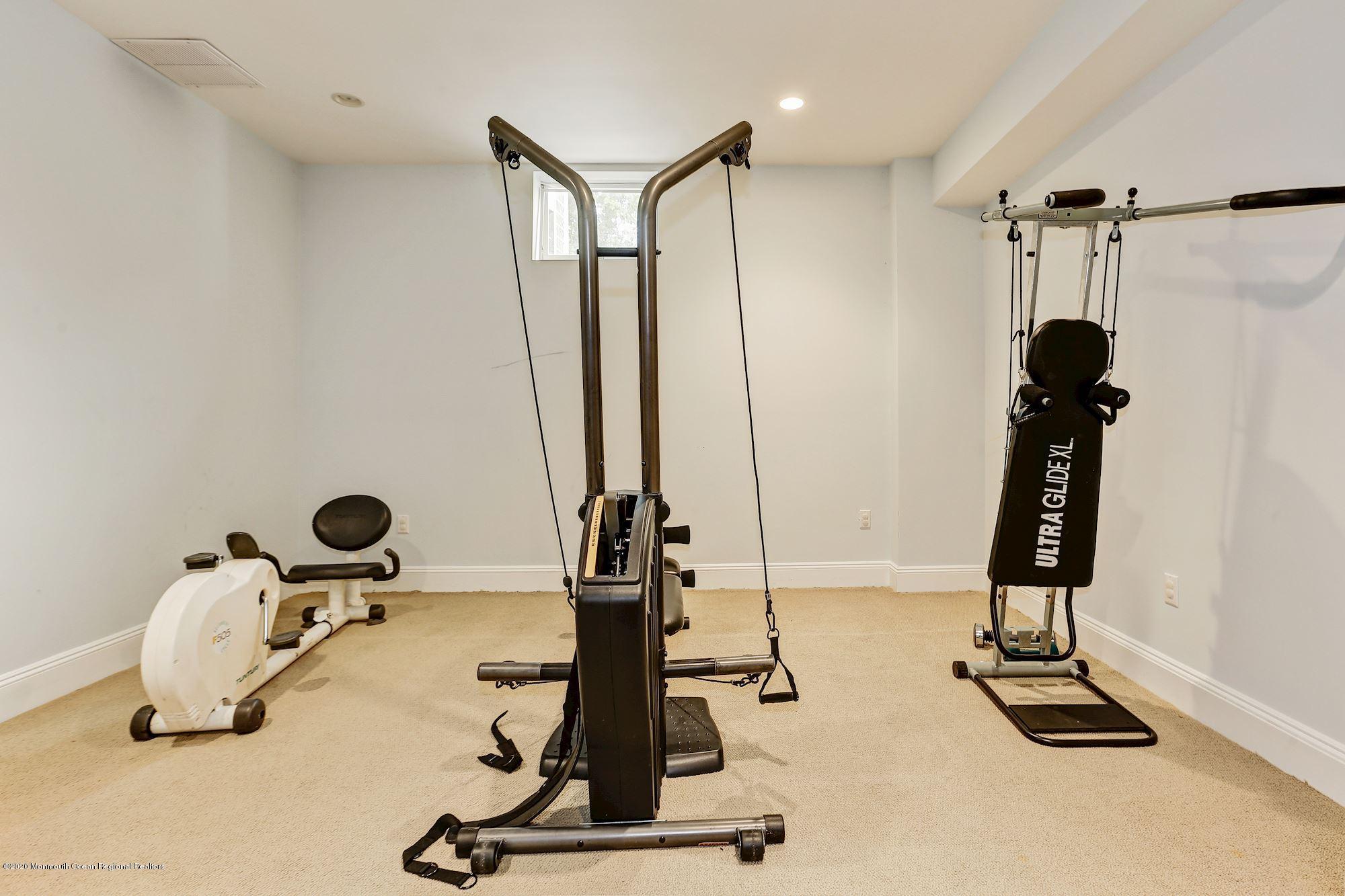 2021 Baileys Corner Road Wall, NJ 07719 - Photo 31 of 39 075_2021_Baileys_Corner_Rd_270935_460007