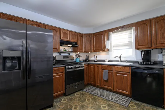 $255,000 | 11 Newton Street, Proctor, VT 05765