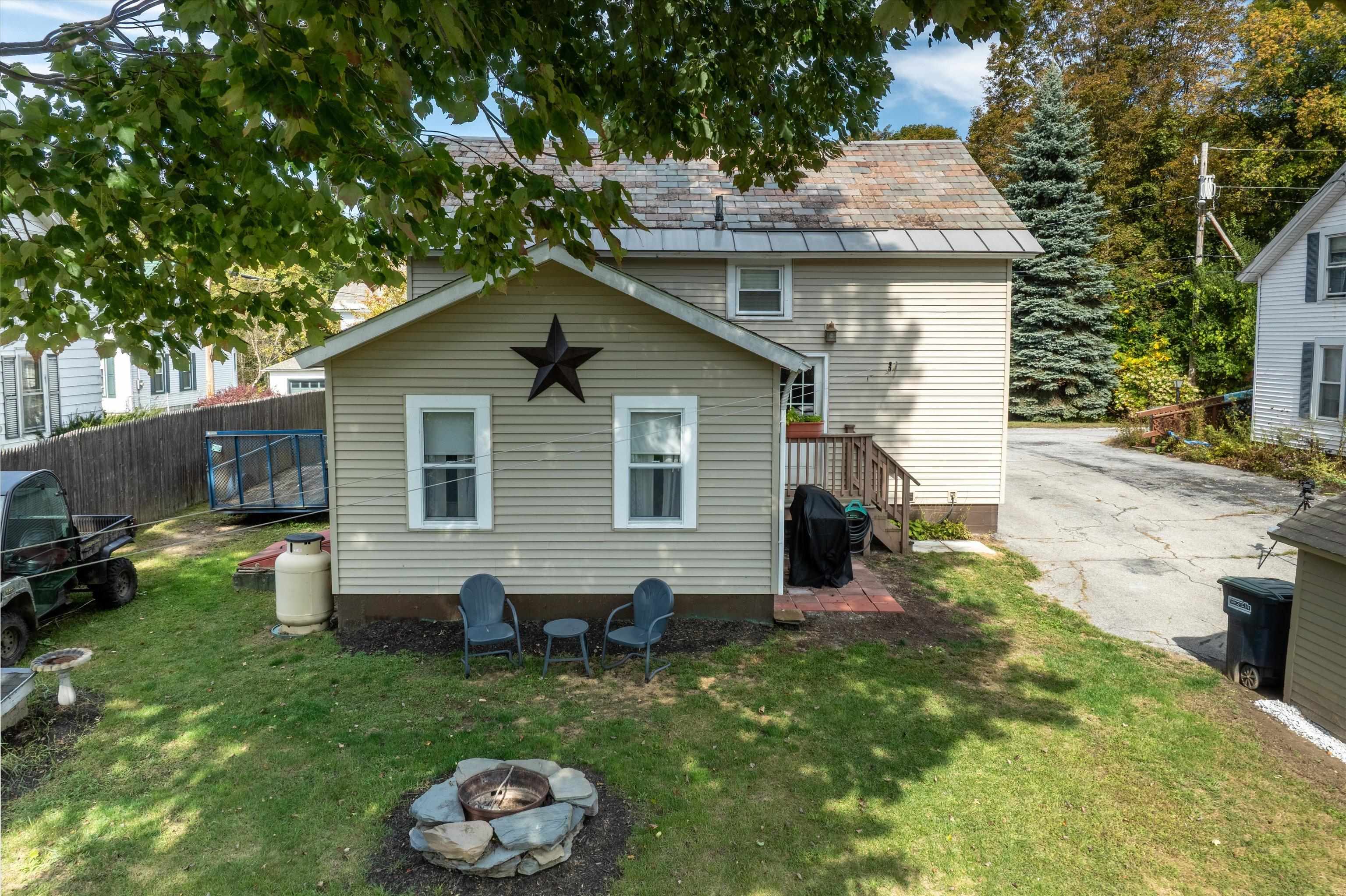 11 Newton Street Proctor, VT 05765 - Photo 2 of 55