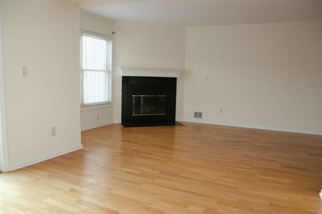 208 Harvard Road Watervliet, NY 12189 - Photo 5 of 12 Photo 5