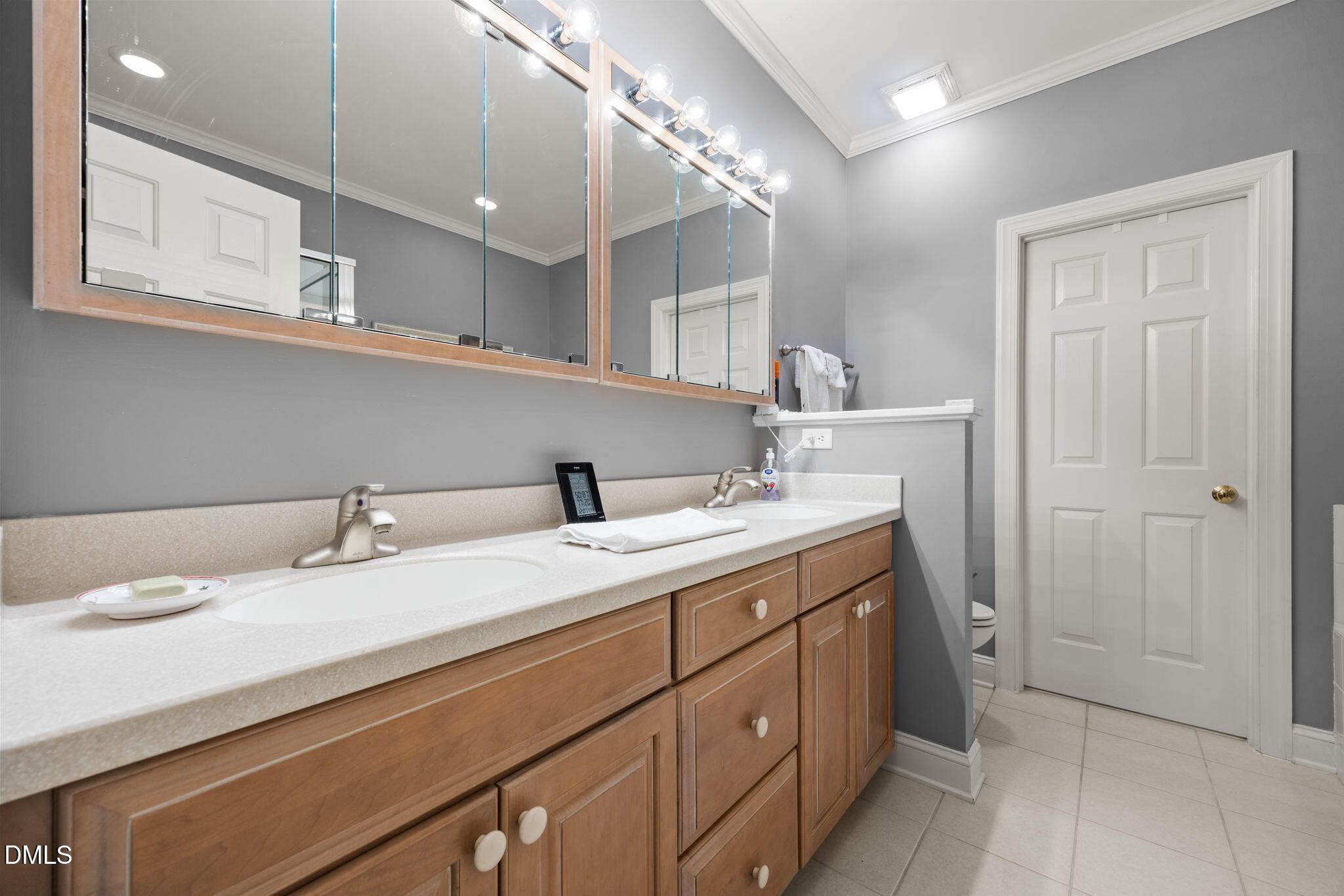 7417 Fontana Ridge Lane Raleigh, NC 27613 - Photo 25 of 54 25-web-or-mls-IMG_1462
