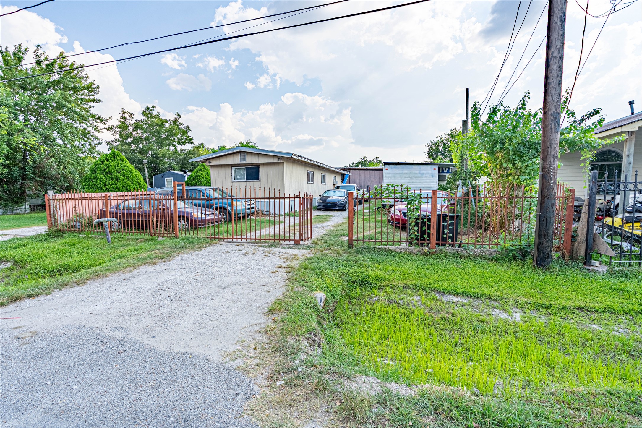 4410 Shelton Road Houston, TX 77093 - Photo 22 of 23 Gallery Image 22