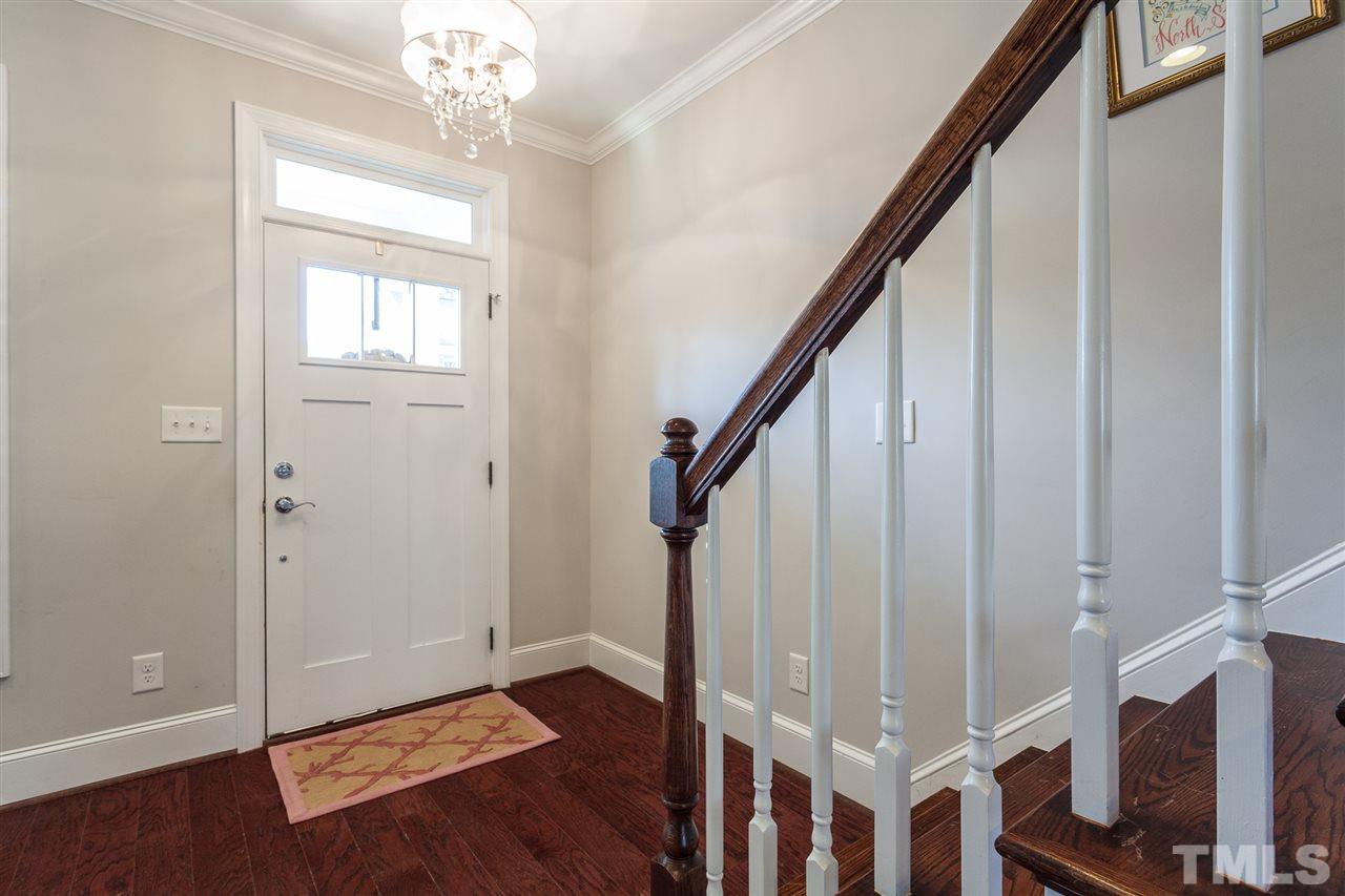 523 Ledbetter Court Raleigh, NC 27608 - Photo 2 of 15