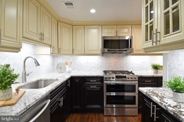 $5,800 | 602 H Street Southwest, Washington, DC 20024