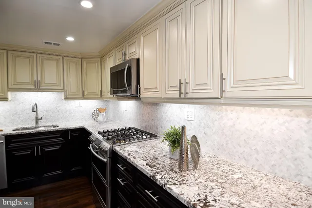 $5,800 | 602 H Street Southwest, Washington, DC 20024