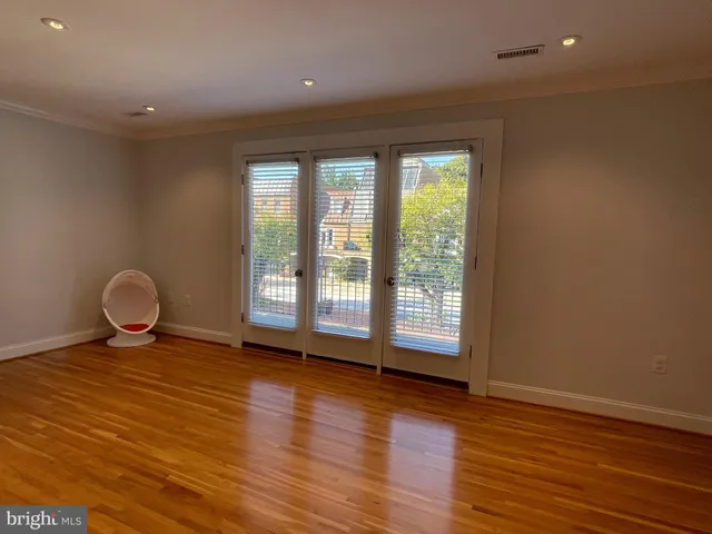 $5,800 | 602 H Street Southwest, Washington, DC 20024