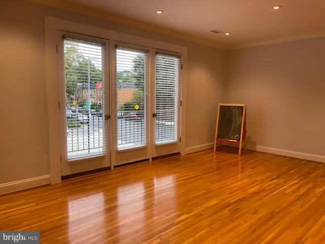 $5,800 | 602 H Street Southwest, Washington, DC 20024