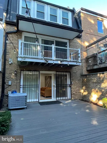 $5,800 | 602 H Street Southwest, Washington, DC 20024