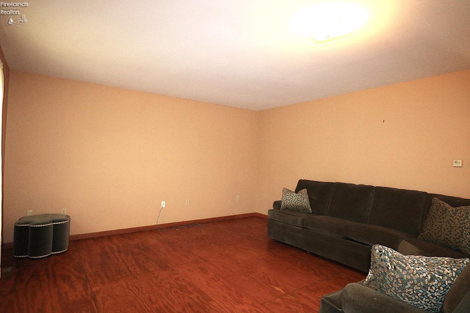1901 Sand Hill Road Monroeville, OH 44847 - Photo 8 of 43 Gallery Image 8