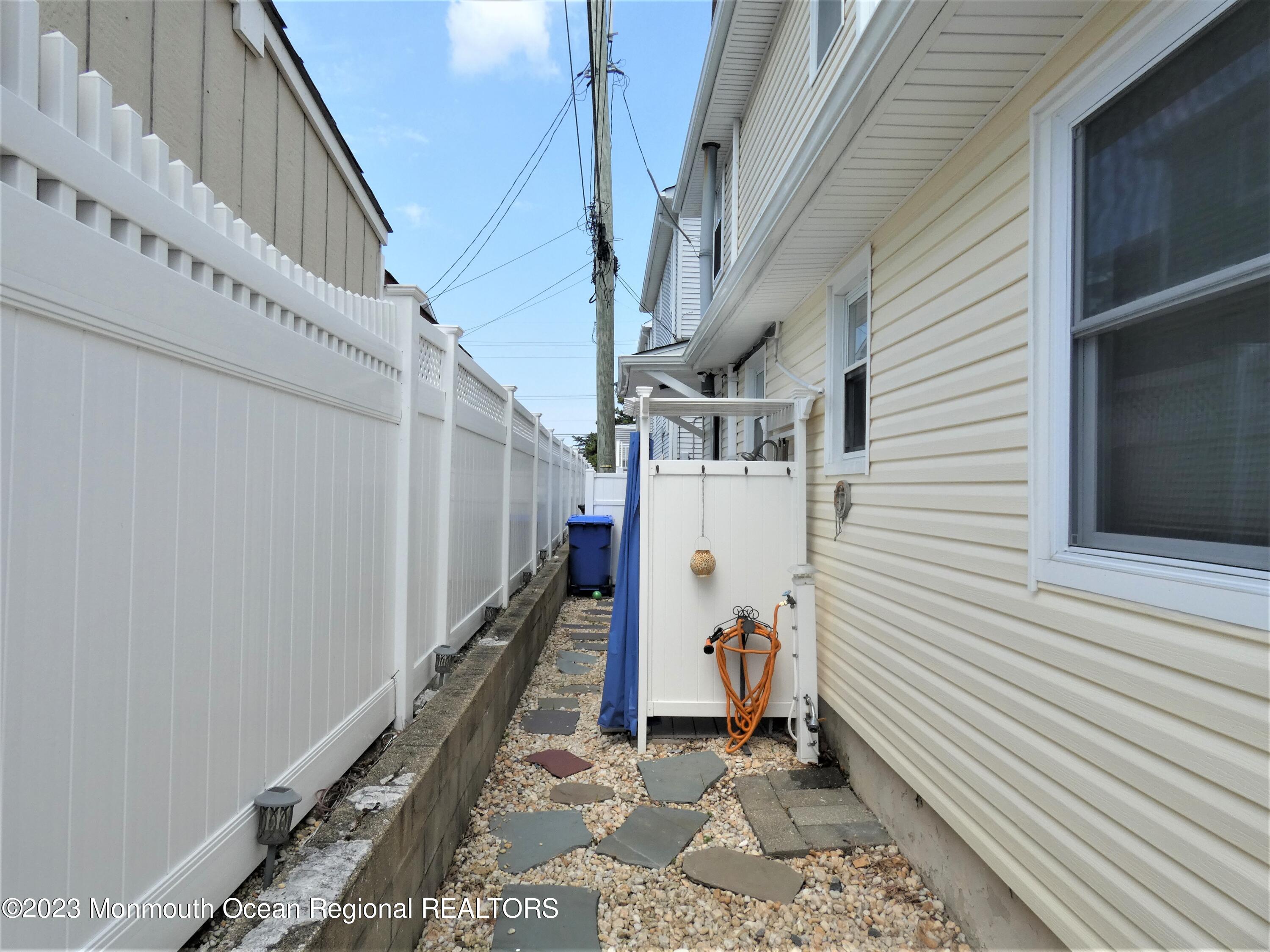 115 Del Monte Road Lavallette, NJ 08735 - Photo 19 of 21 P1100247