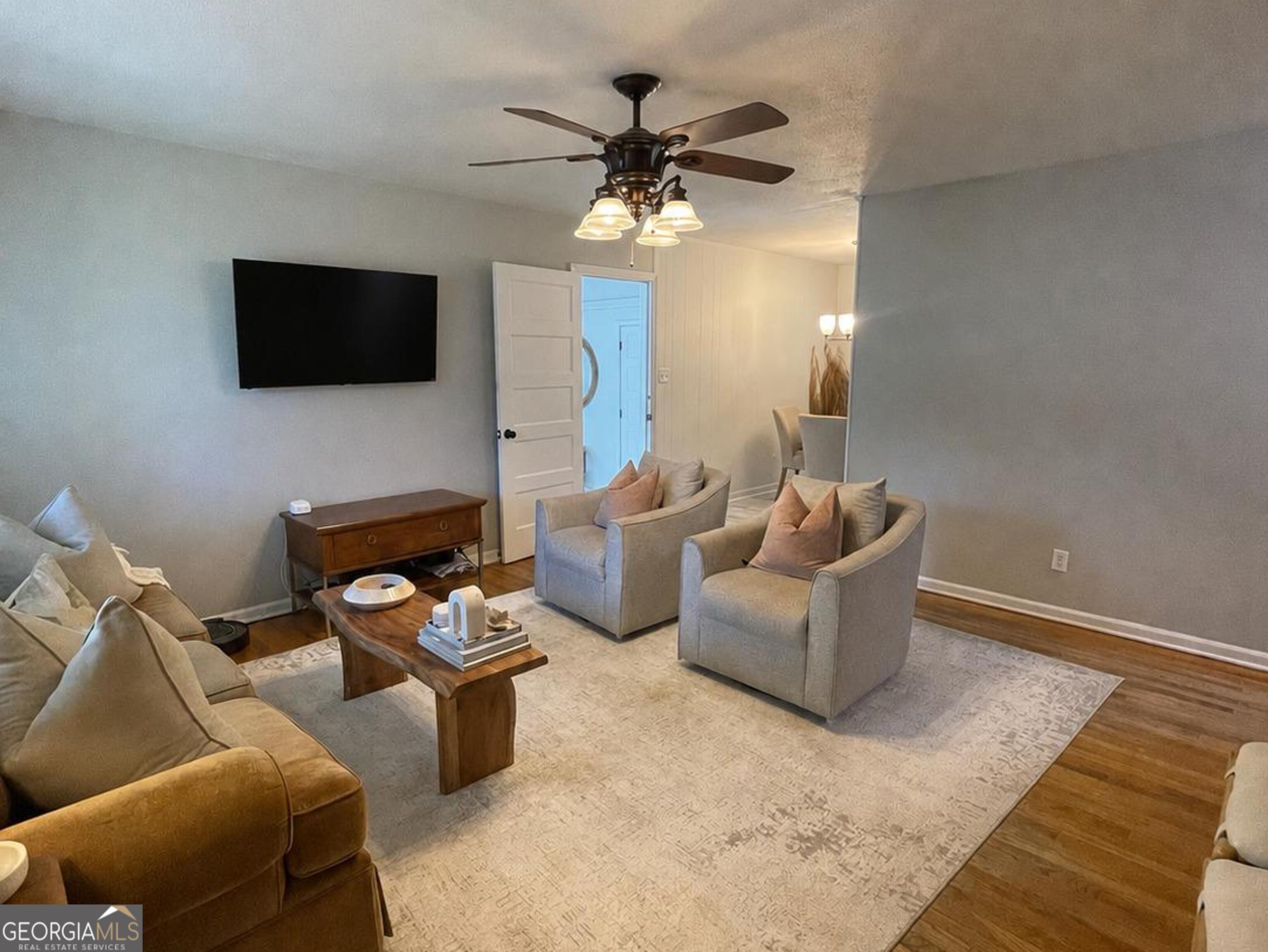 418 Vintage Road Albany, GA 31705 - Photo 4 of 29