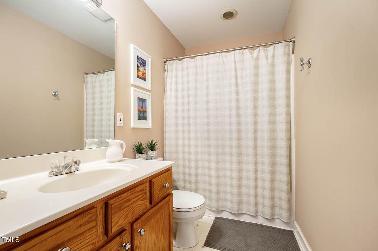 121 Fenner Lane Raleigh, NC 27603 - Photo 20 of 25 DSC06884-Edit