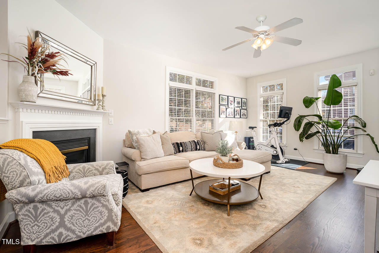 121 Fenner Lane Raleigh, NC 27603 - Photo 7 of 25 DSC06845-Edit