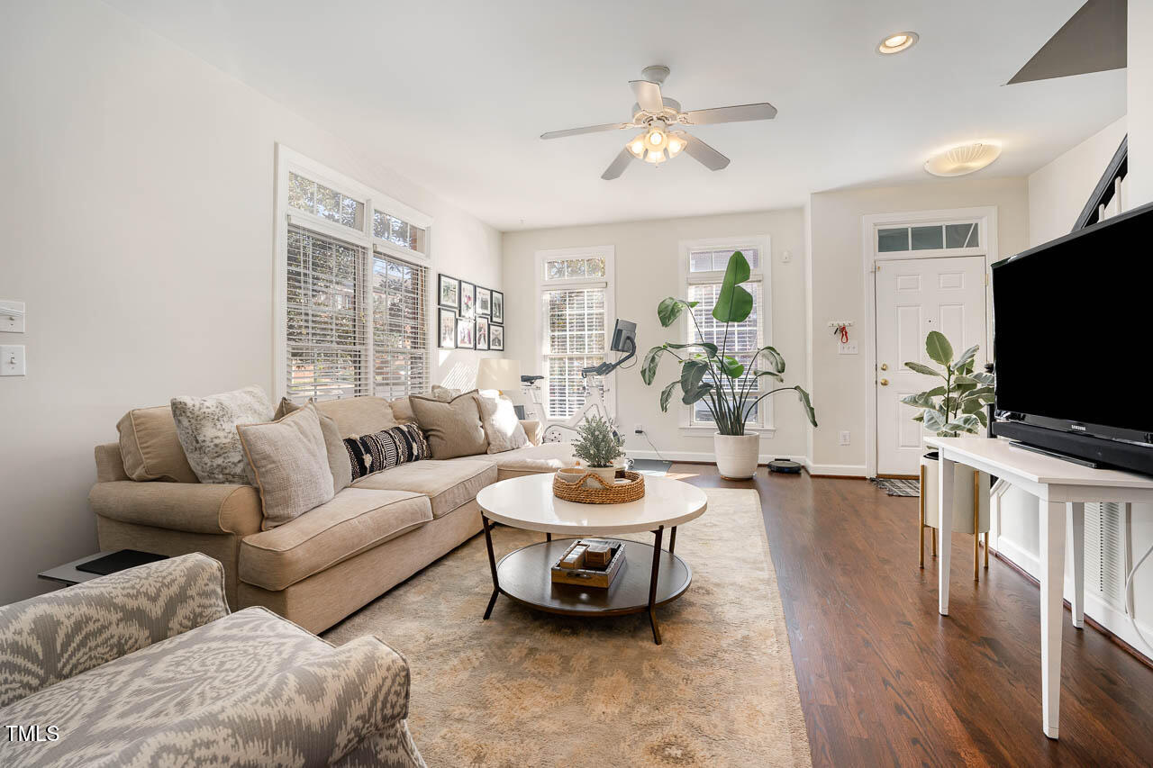 121 Fenner Lane Raleigh, NC 27603 - Photo 8 of 25 DSC06849-Edit