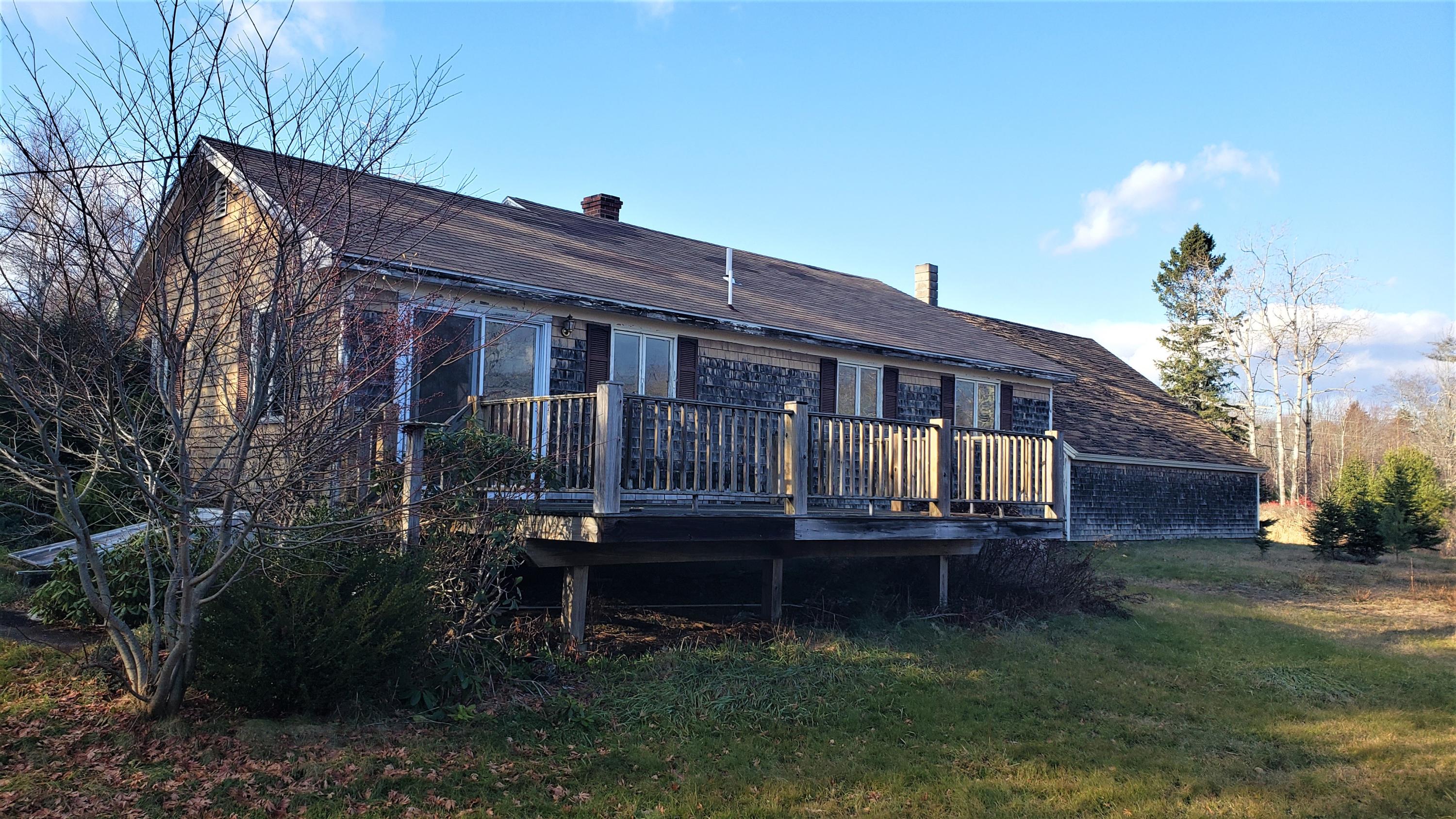 659 North Penobscot Road Penobscot, ME 04476 - Photo 5 of 29 Back left