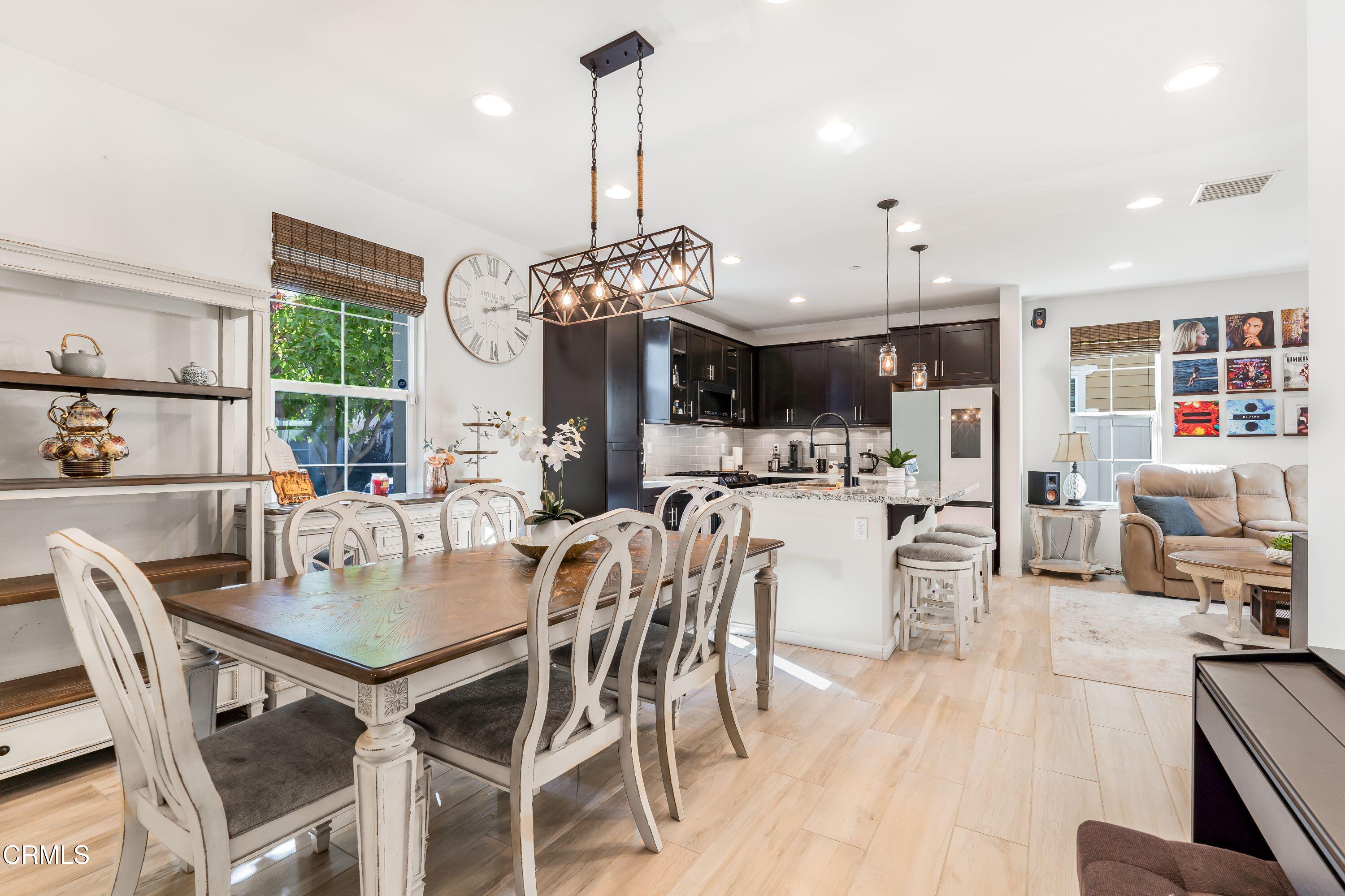 241 Stonegate Road Camarillo, CA 93010 - Photo 4 of 33 a view of a dining room and livingroom view