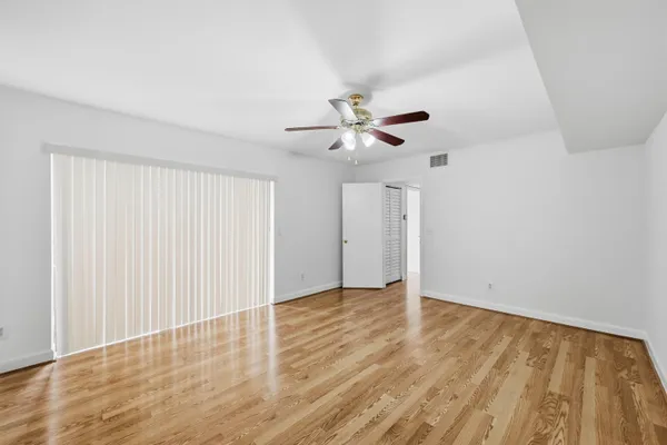 $2,800 | 8337 North Coral Circle, North Lauderdale, FL 33068