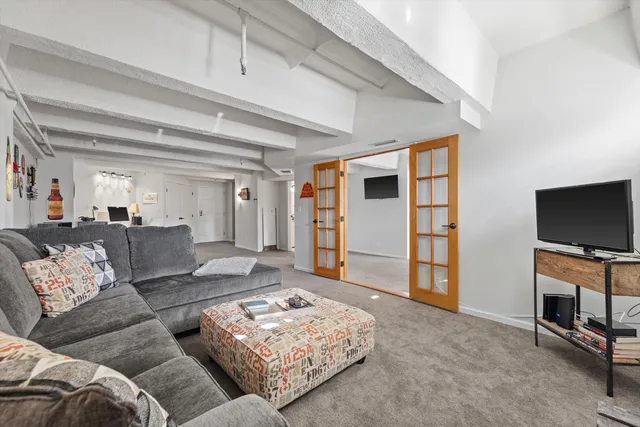 $183,000 | 270 East Highland Avenue, Unit 715, Milwaukee, WI 53202