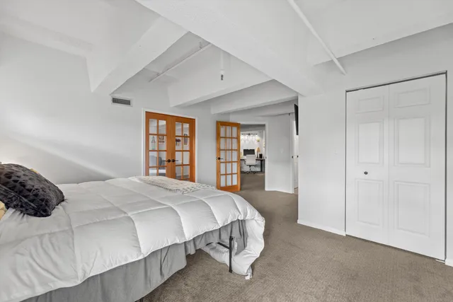 $183,000 | 270 East Highland Avenue, Unit 715, Milwaukee, WI 53202