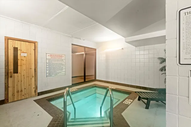 $183,000 | 270 East Highland Avenue, Unit 715, Milwaukee, WI 53202