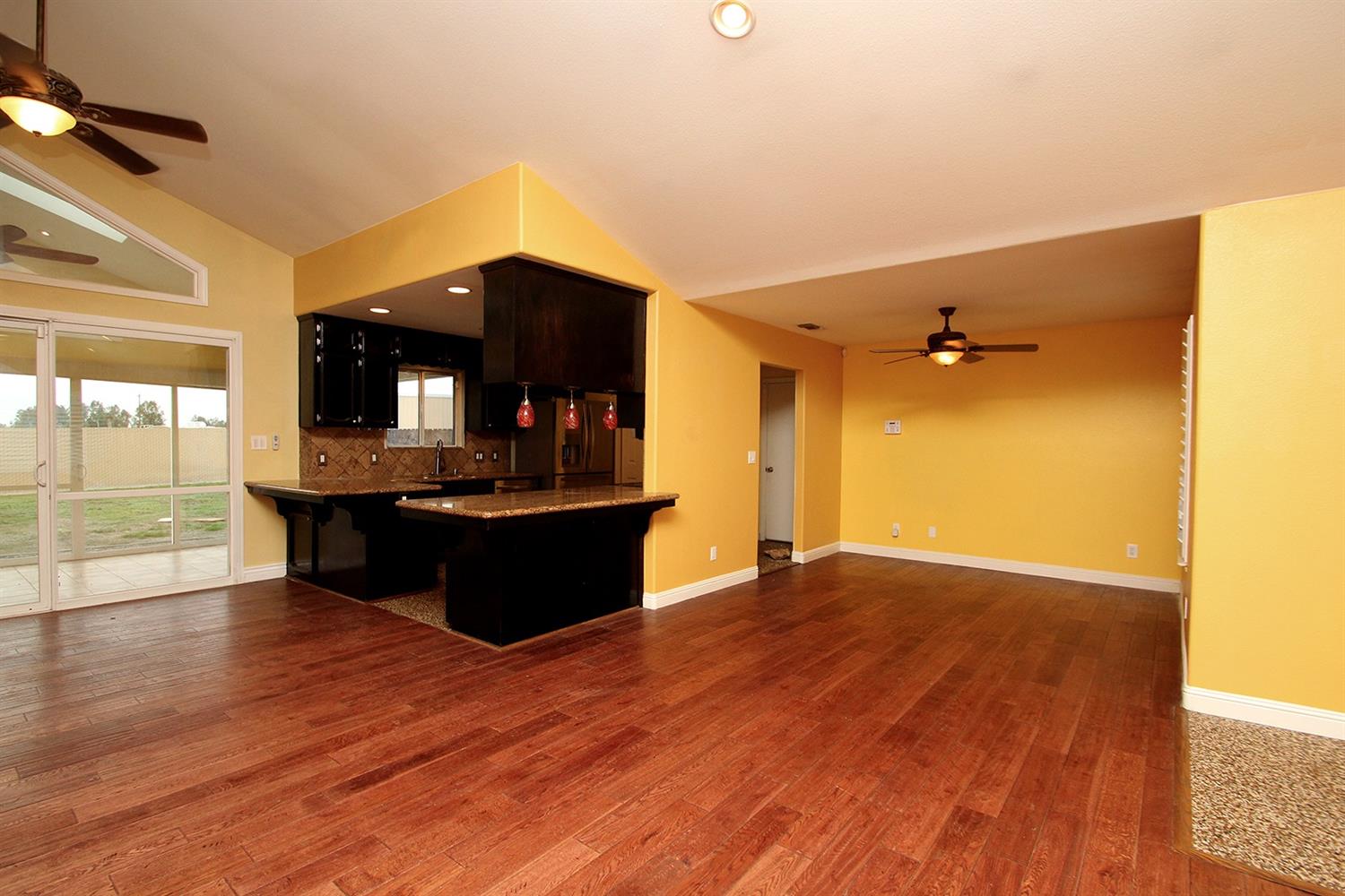 16564 Paula Road Madera, CA 93636 - Photo 11 of 30 Gallery Image 11