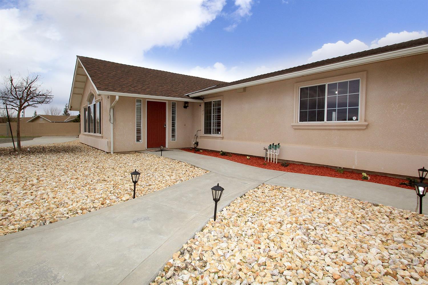 16564 Paula Road Madera, CA 93636 - Photo 6 of 30 Gallery Image 6
