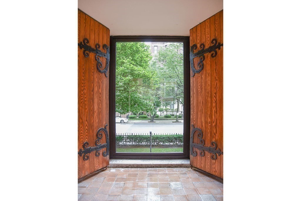 492 Beacon Street, Unit 82 Boston, MA 02115 - Photo 20 of 21 a view of a room with windows