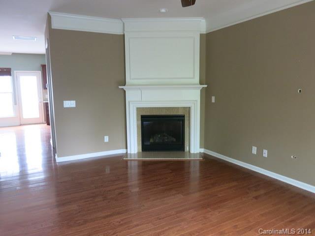 1058 Drayton Court, Unit YORK Fort Mill, SC 29708 - Photo 4 of 16 Gallery Image 4