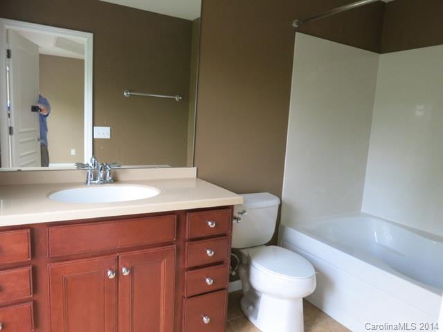1058 Drayton Court, Unit YORK Fort Mill, SC 29708 - Photo 8 of 16 Gallery Image 8