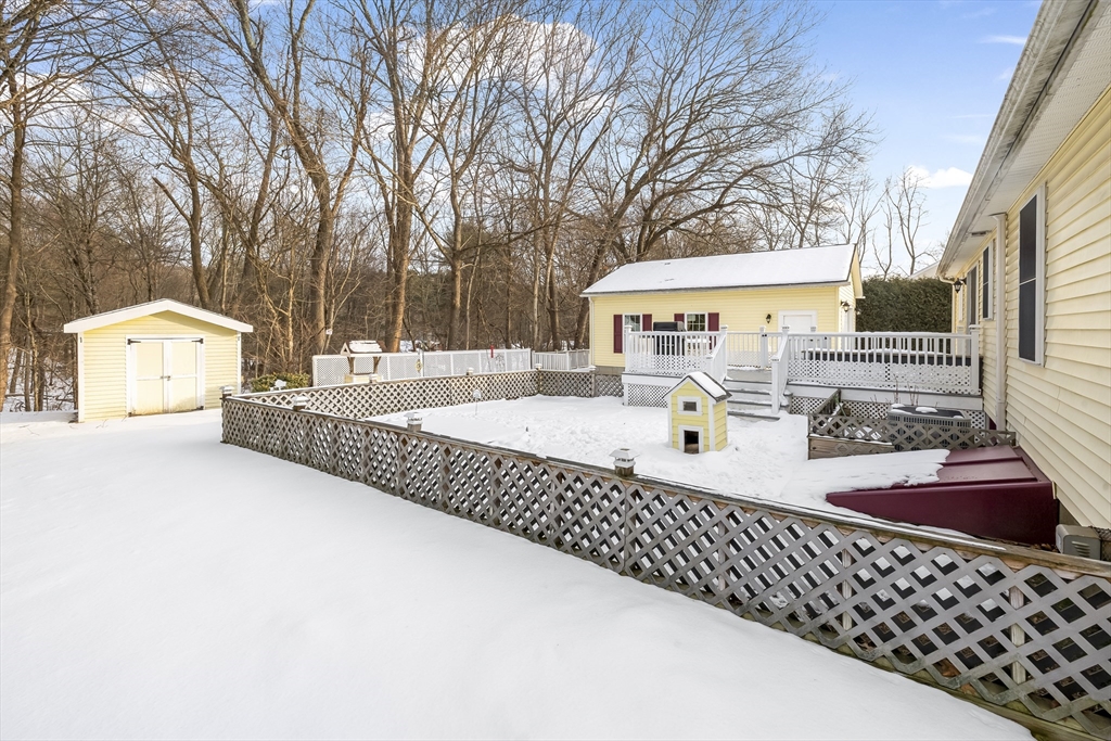 10 Daves Way Dudley, MA 01571 - Photo 6 of 40