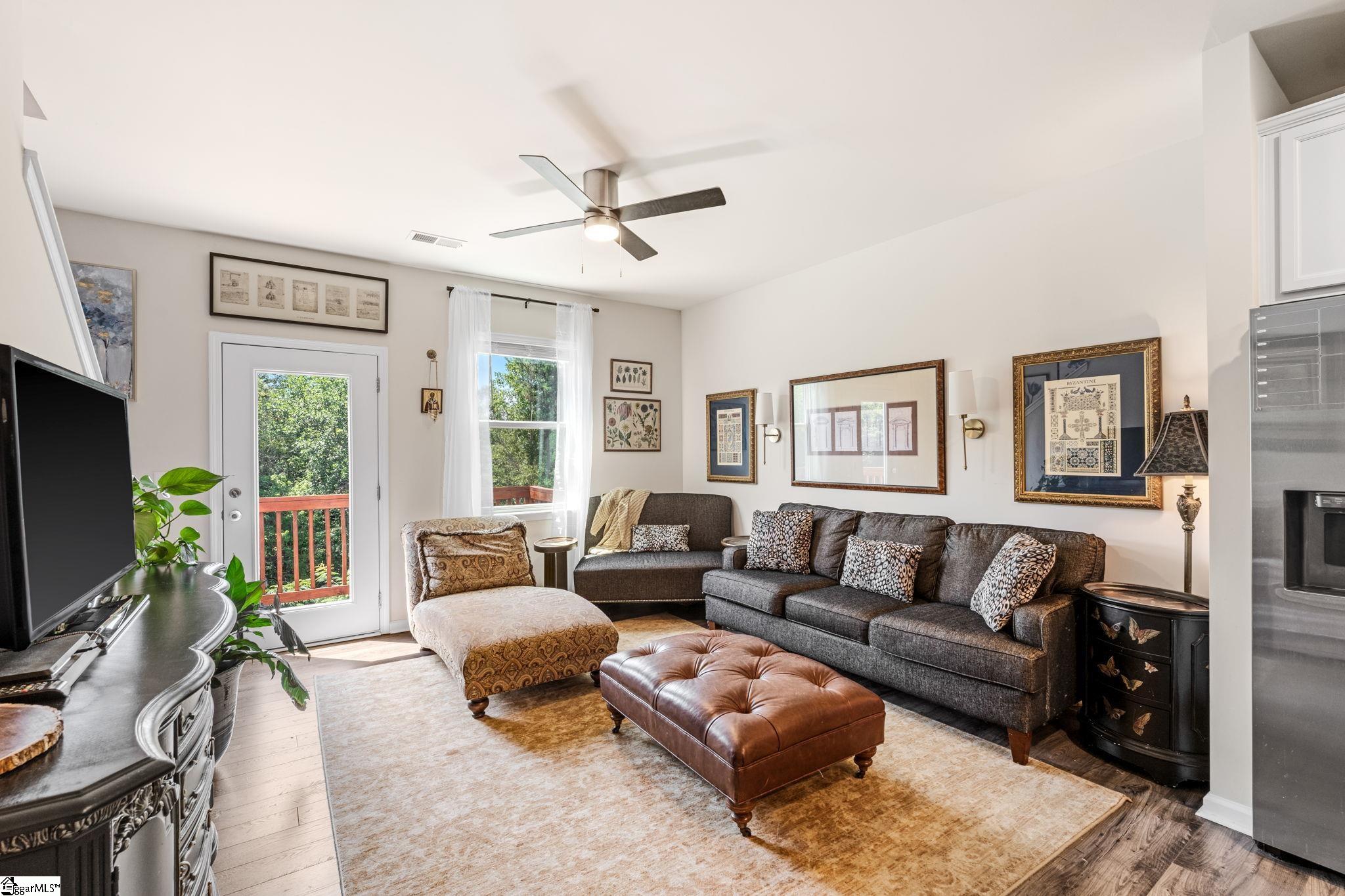 29 Apollo View Lane Greenville, SC 29607 - Photo 5 of 34