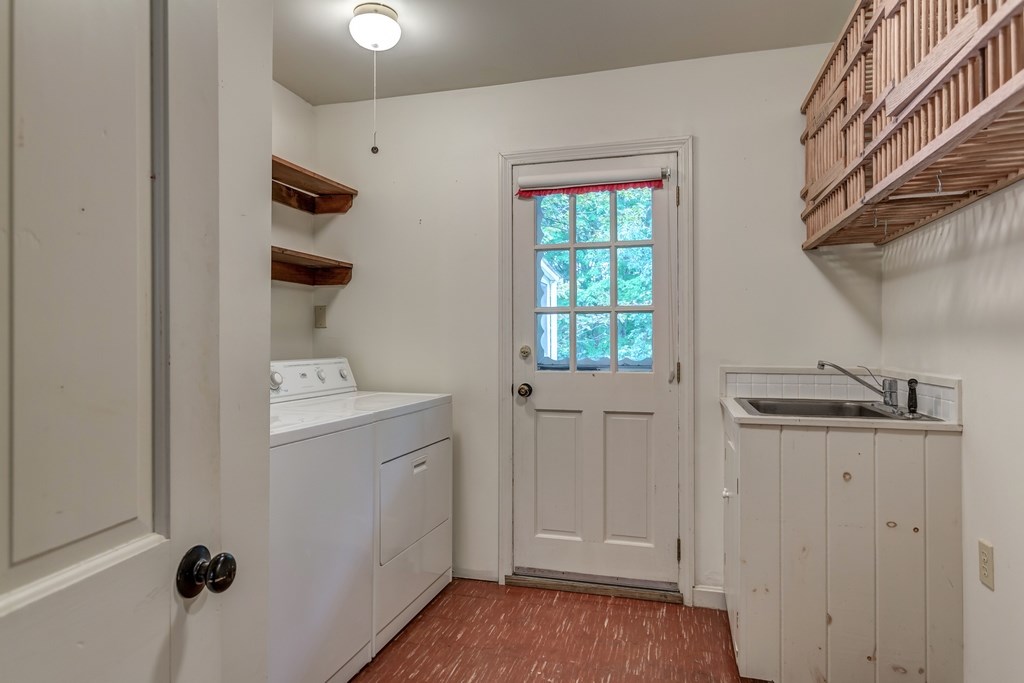 59 Kendall Hill Road Mont Vernon, NH 03057 - Photo 11 of 40 Gallery Image 11