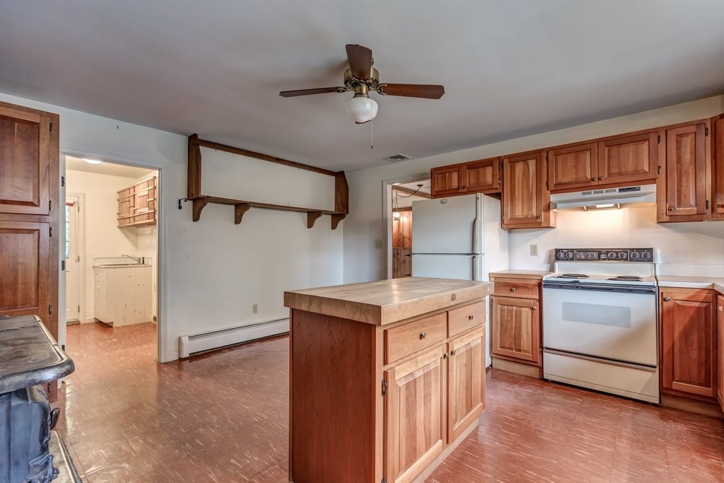59 Kendall Hill Road Mont Vernon, NH 03057 - Photo 9 of 40 Gallery Image 9