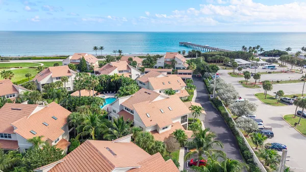 $925,000 | 4161 U.S. Highway 1, Unit G1, Jupiter, FL 33477