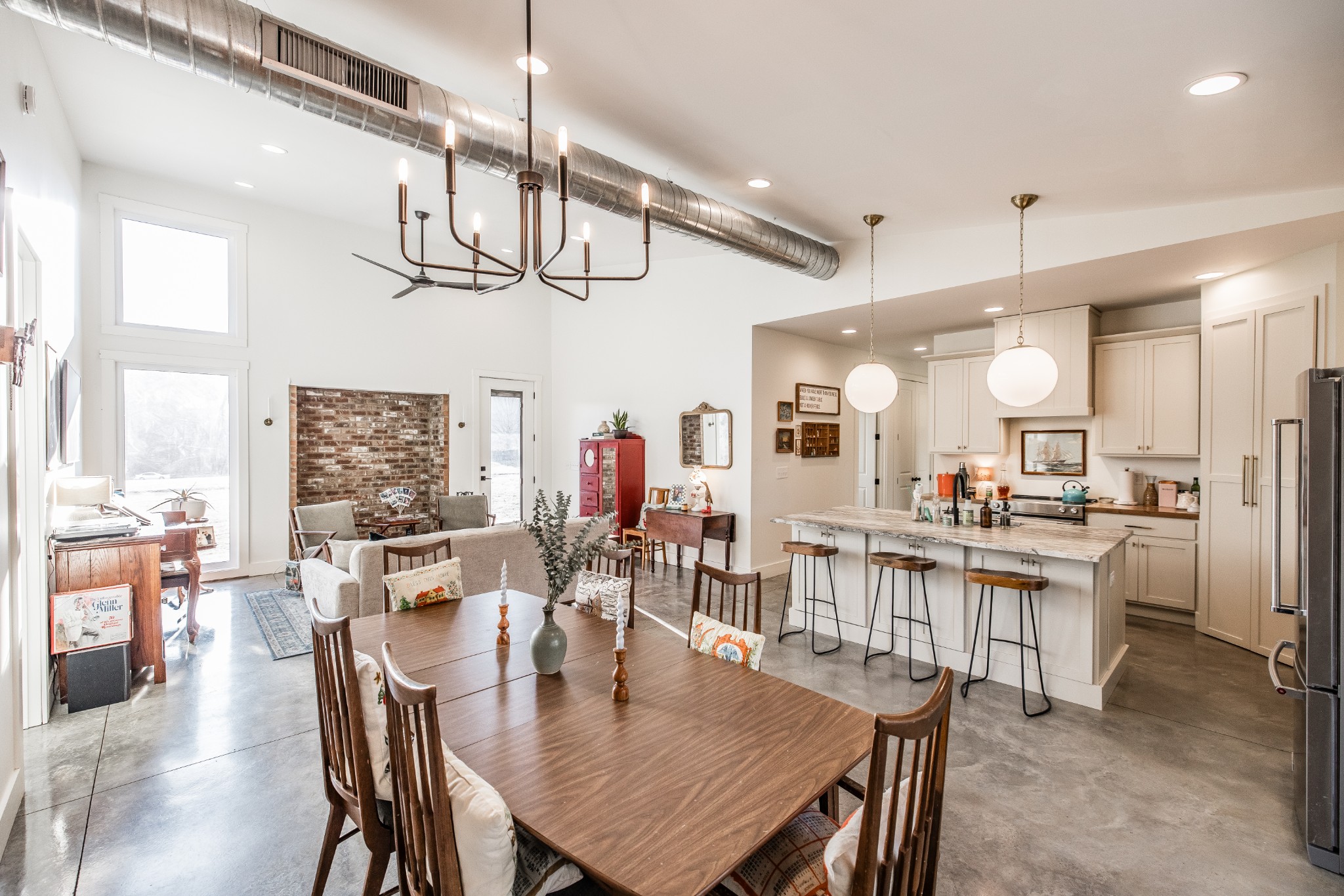 378 Mt Vernon Road Bethpage, TN 37022 - Photo 7 of 31