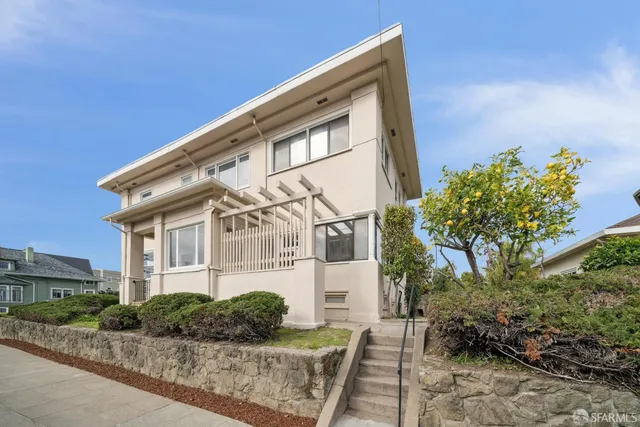 $1,095,000 | 402 Newton Avenue, Oakland, CA 94606