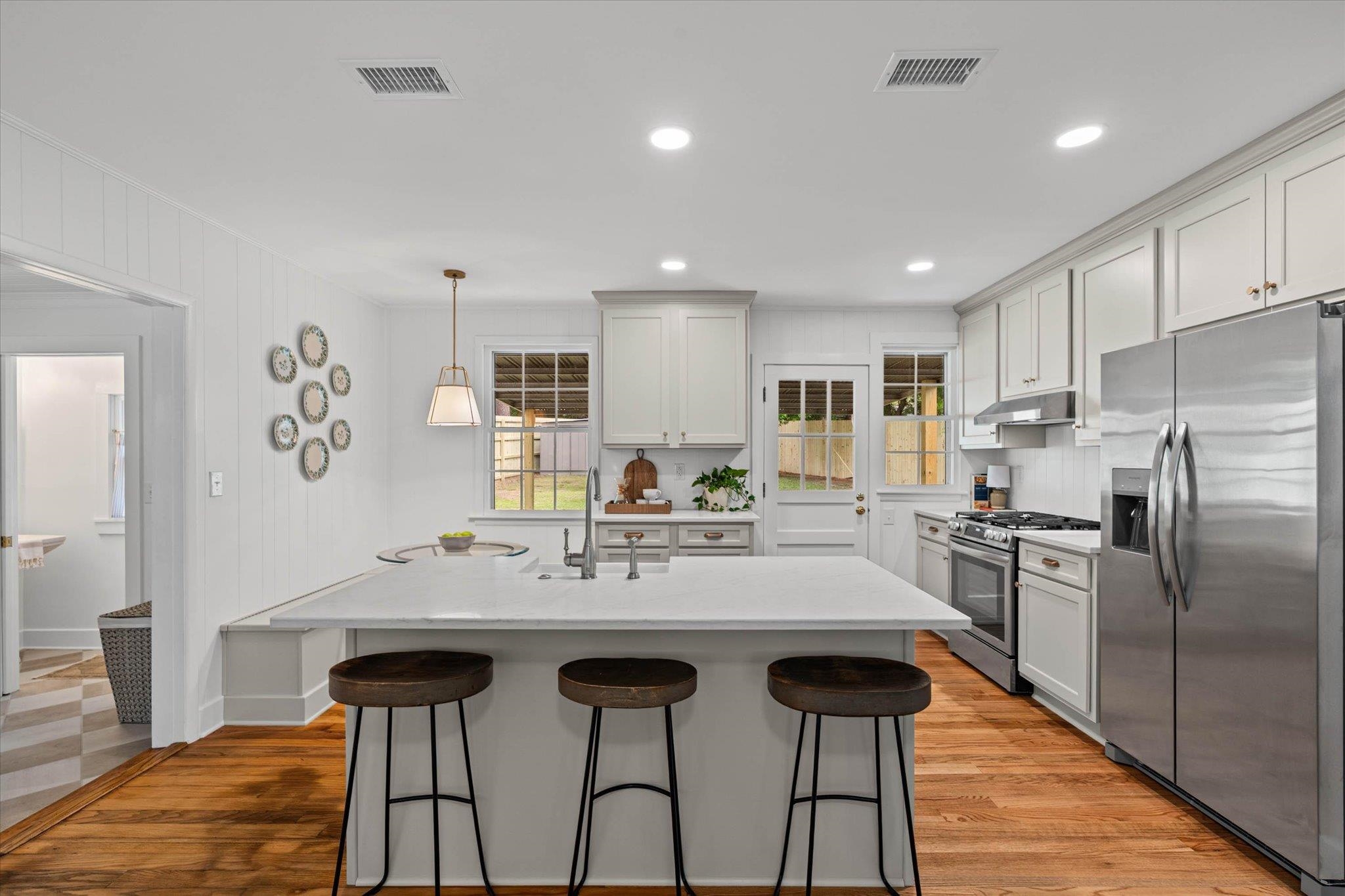 5210 Pineview Lane Mobile, AL 36608 - Photo 5 of 17 Kitchen