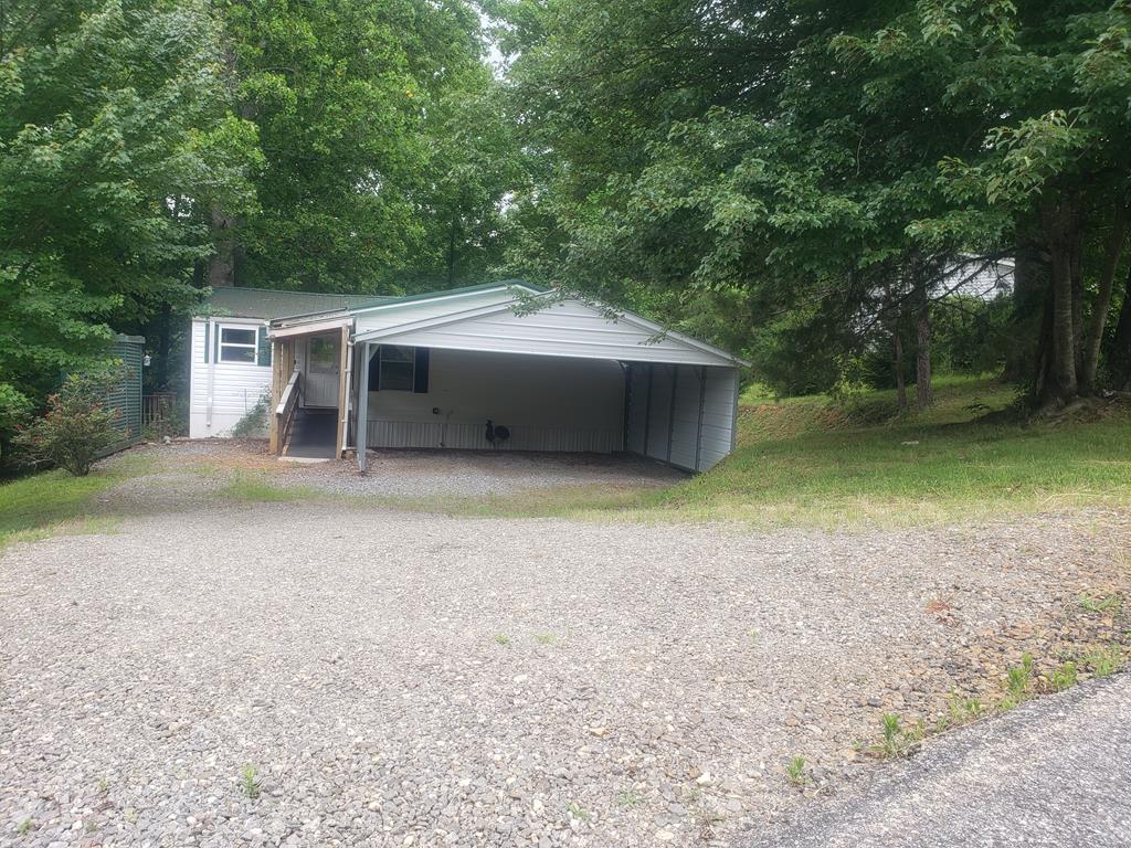 472 Barnard Road Hayesville, NC 28904 - Photo 2 of 12