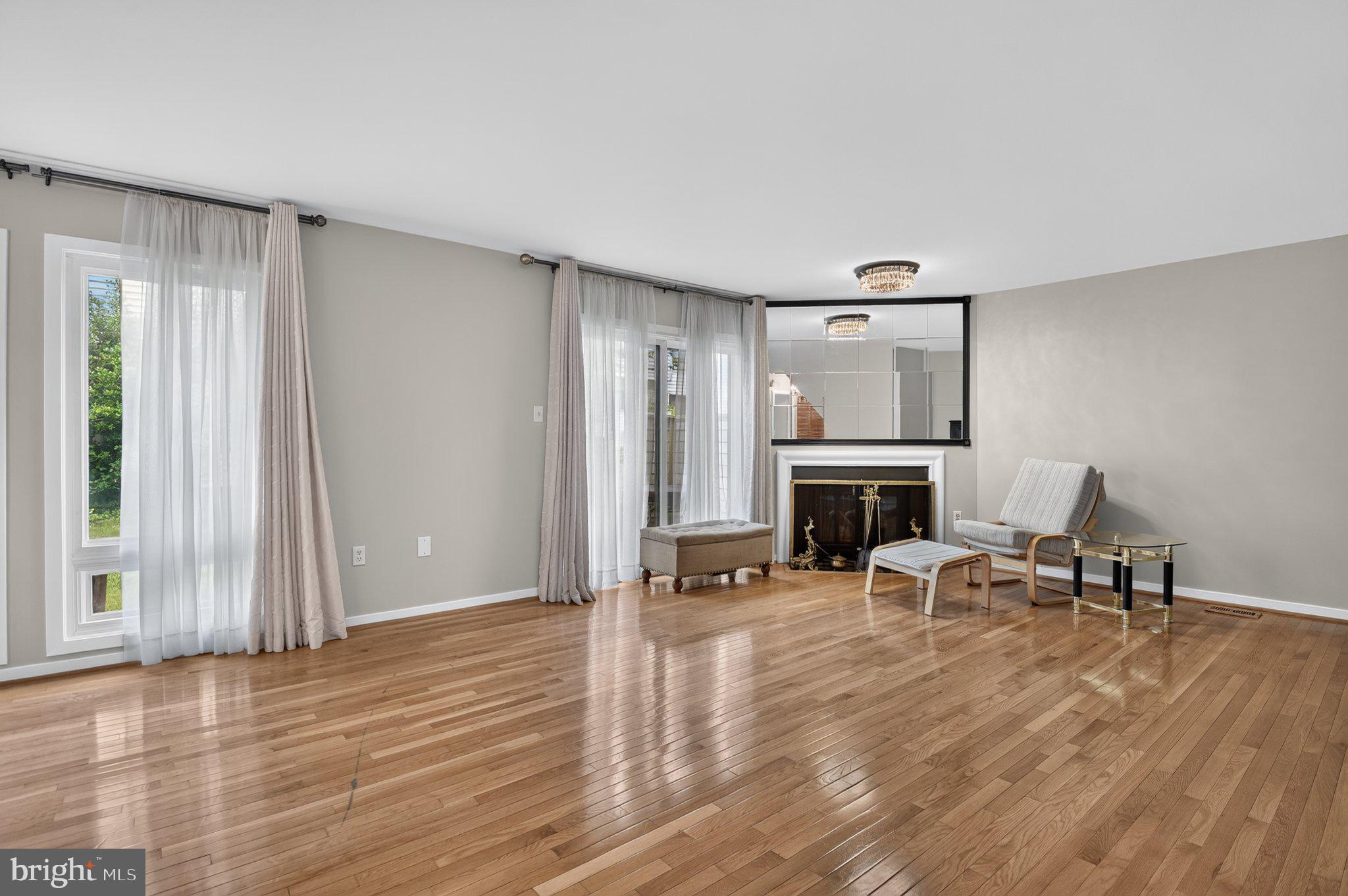 18722 Pier Point Place Gaithersburg, MD 20886 - Photo 7 of 25