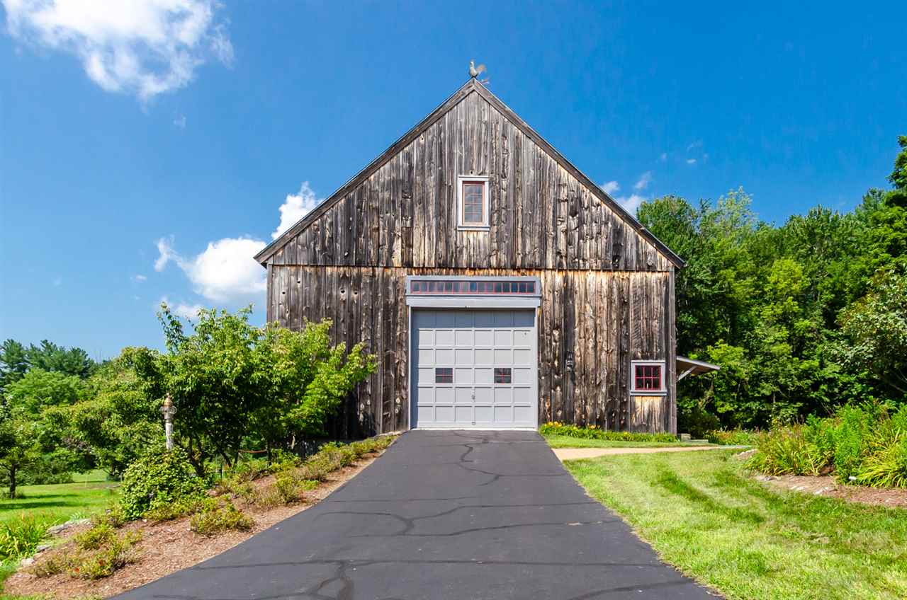114 Horace Greeley Road Amherst, NH 03031 - Photo 31 of 40