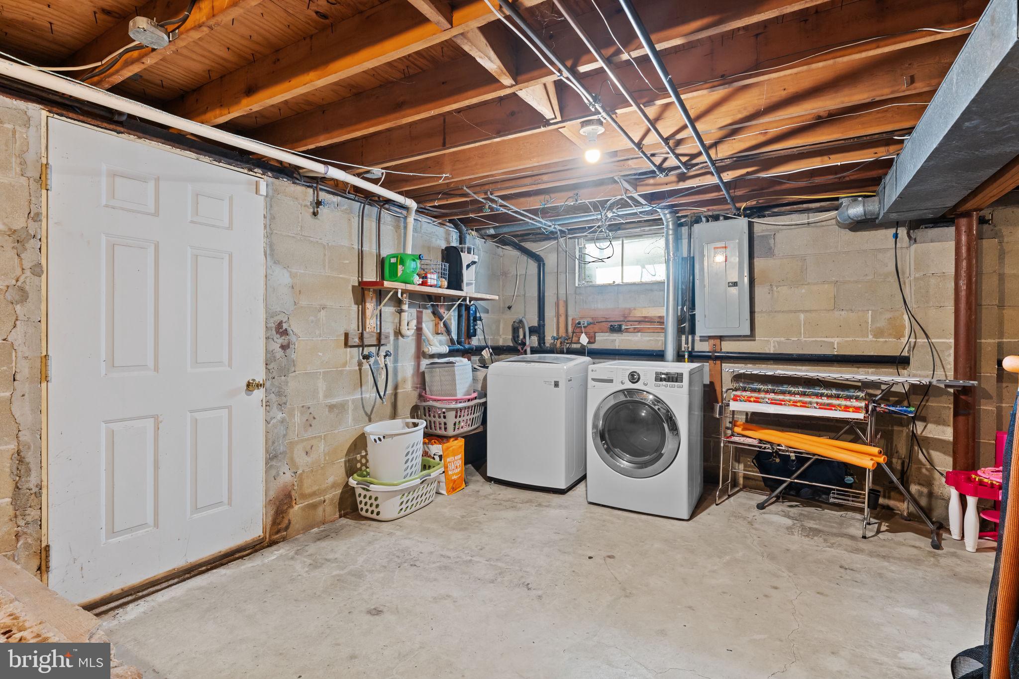 418 Harrison Street Riverside, NJ 08075 - Photo 22 of 29 a utility room with dryer and washer