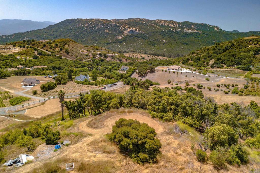 44867 Vía Horca Temecula, CA 92590 - Photo 18 of 30 a view of a town with mountains in the background