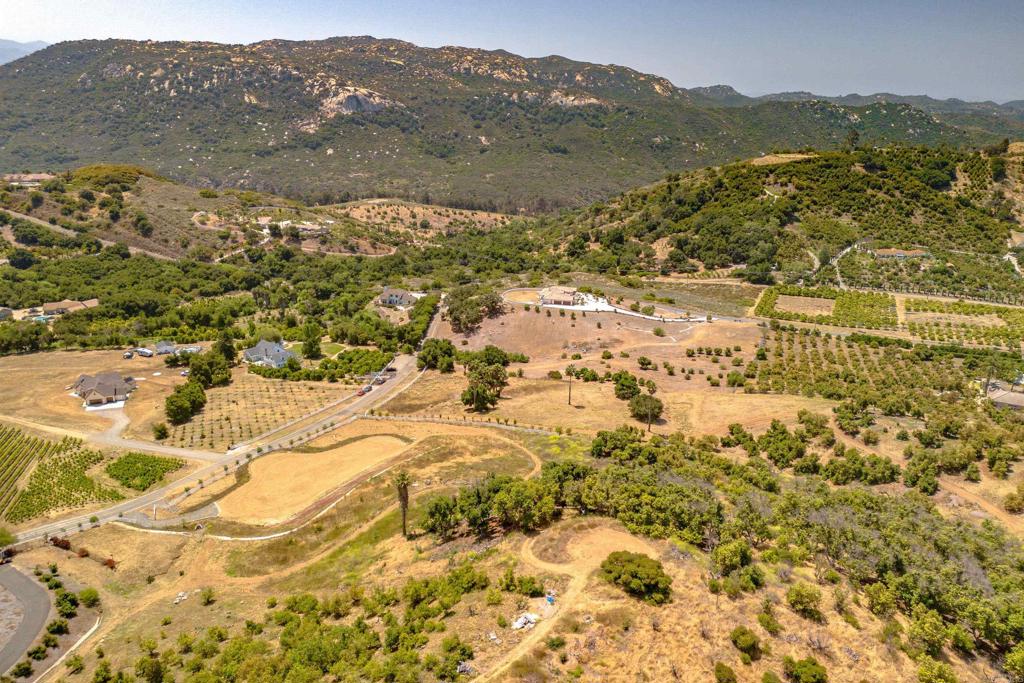 44867 Vía Horca Temecula, CA 92590 - Photo 20 of 30 a view of lake with mountain