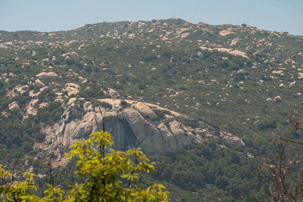 44867 Vía Horca Temecula, CA 92590 - Photo 29 of 30 a view of a field