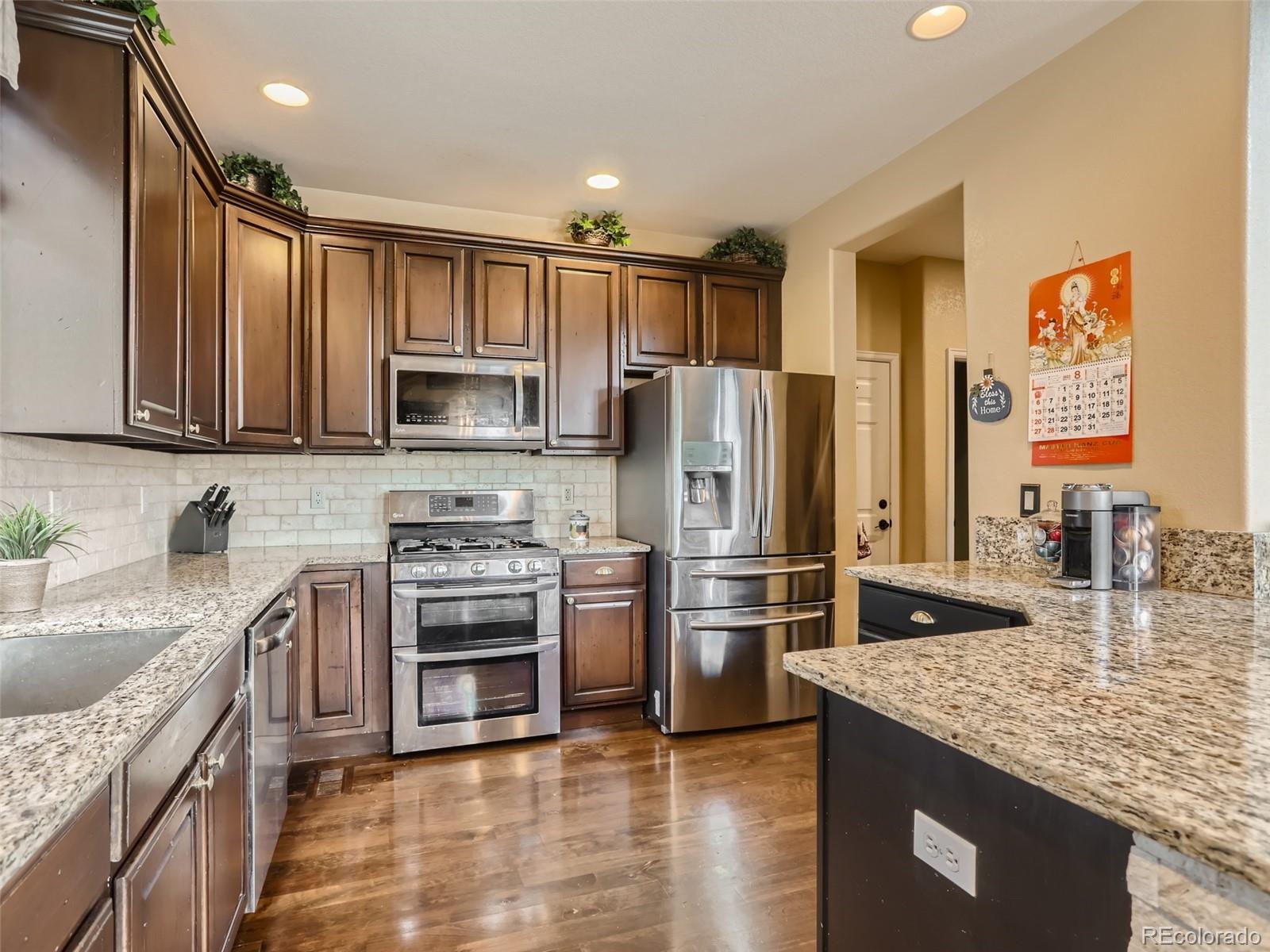 10857 Hickory Ridge Street Highlands Ranch, CO 80126 - Photo 11 of 28