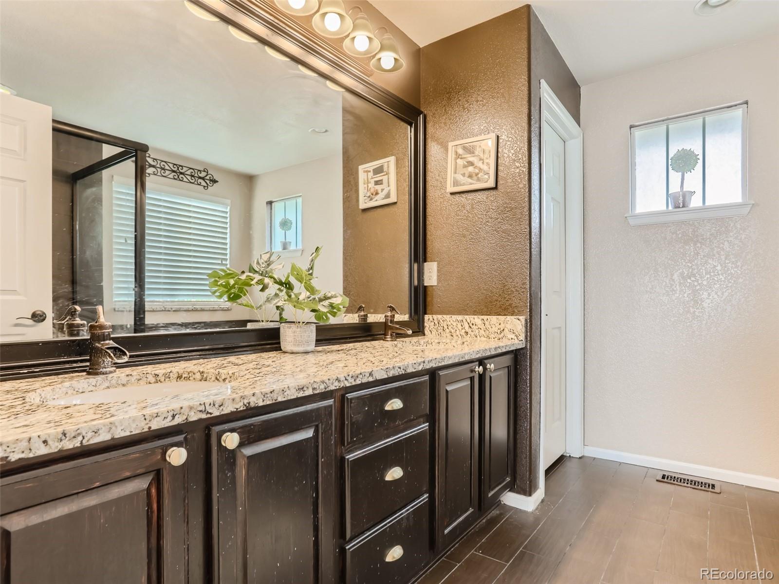 10857 Hickory Ridge Street Highlands Ranch, CO 80126 - Photo 19 of 28